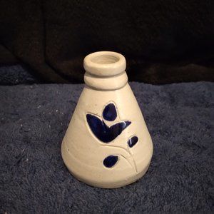 Williamsburg Pottery Ink Well